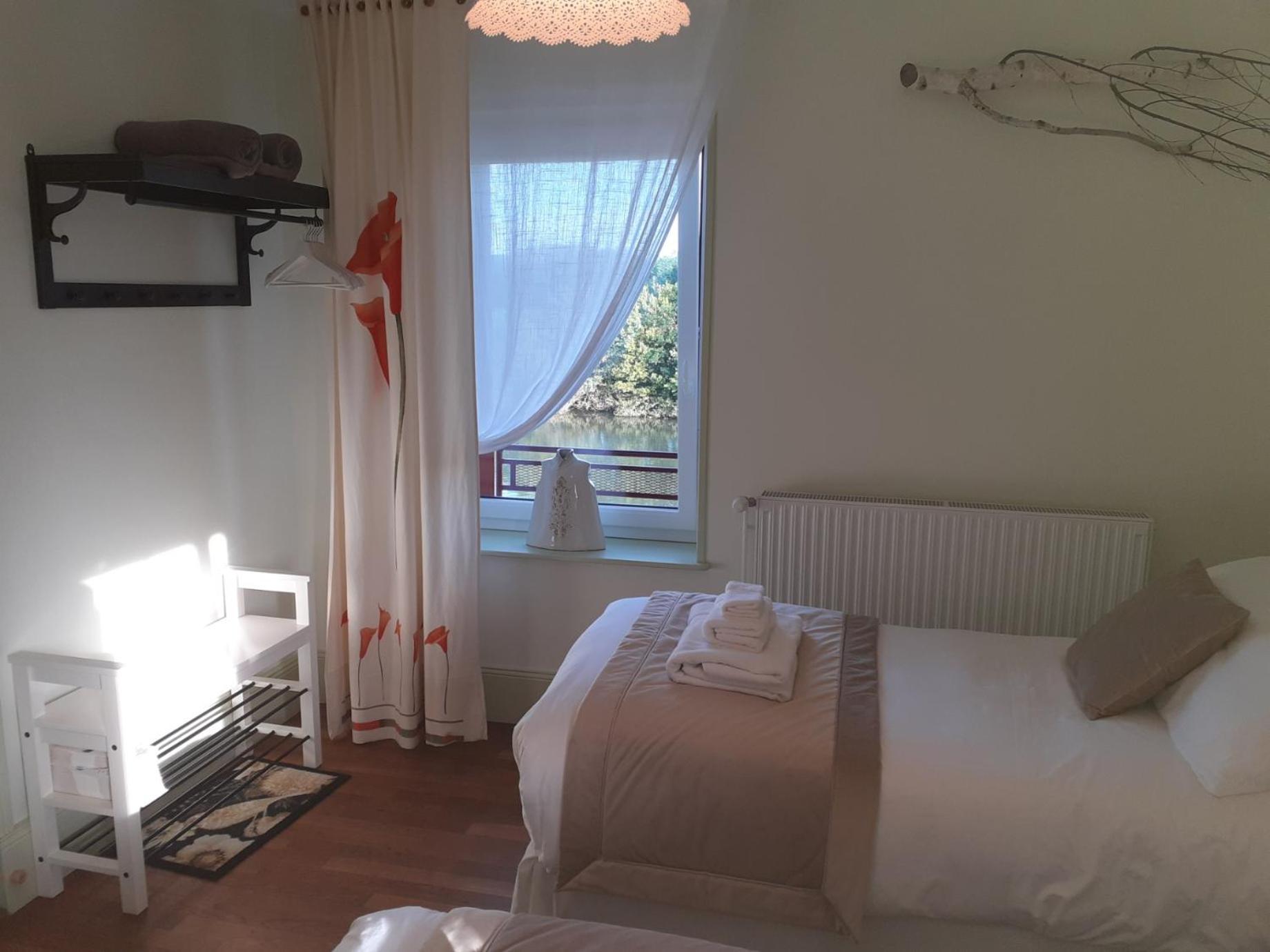 Chambres D'Hotes Cascarot Lechatelet 外观 照片